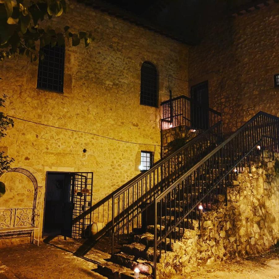 Abbazia Ss. Quirico E Giulitta Hotell Micigliano Eksteriør bilde