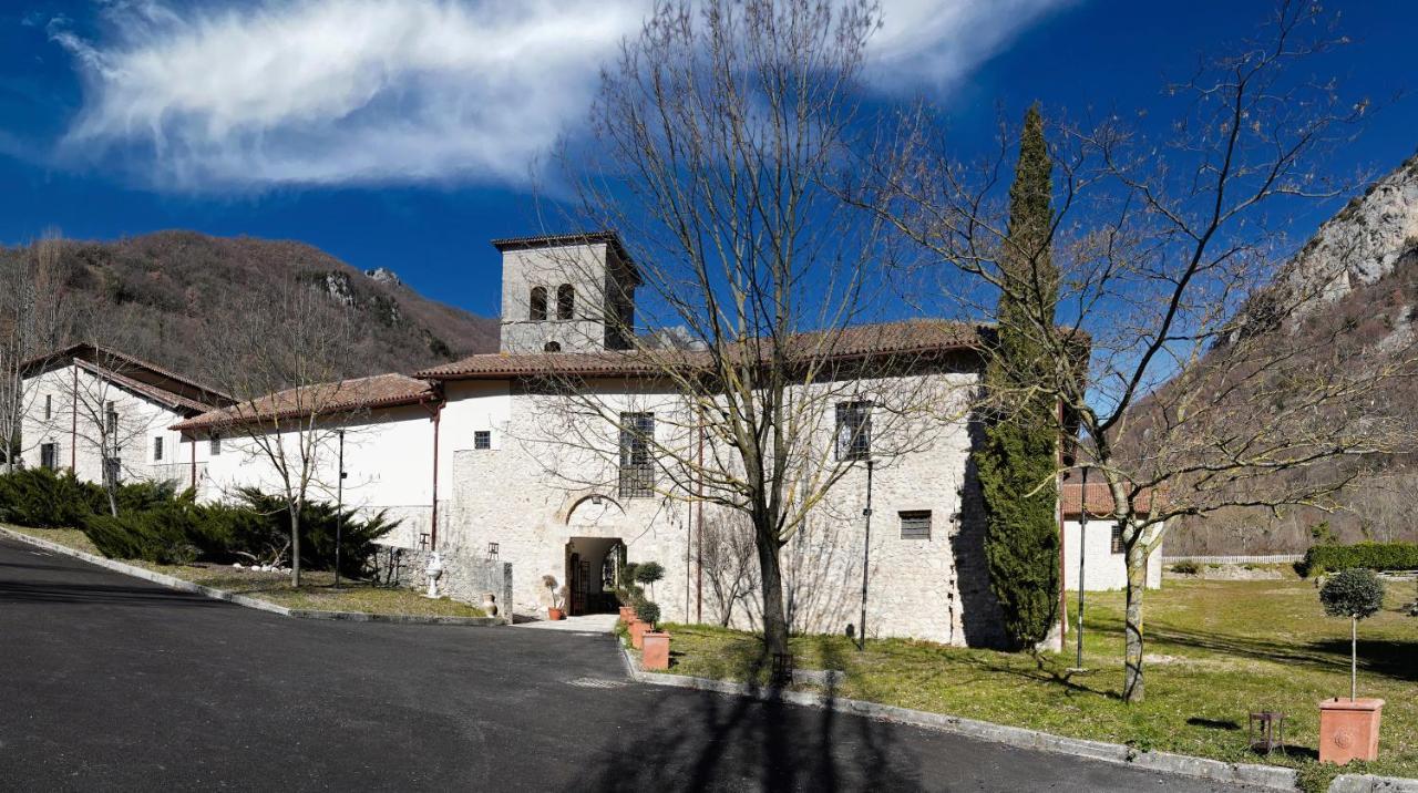 Abbazia Ss. Quirico E Giulitta Hotell Micigliano Eksteriør bilde