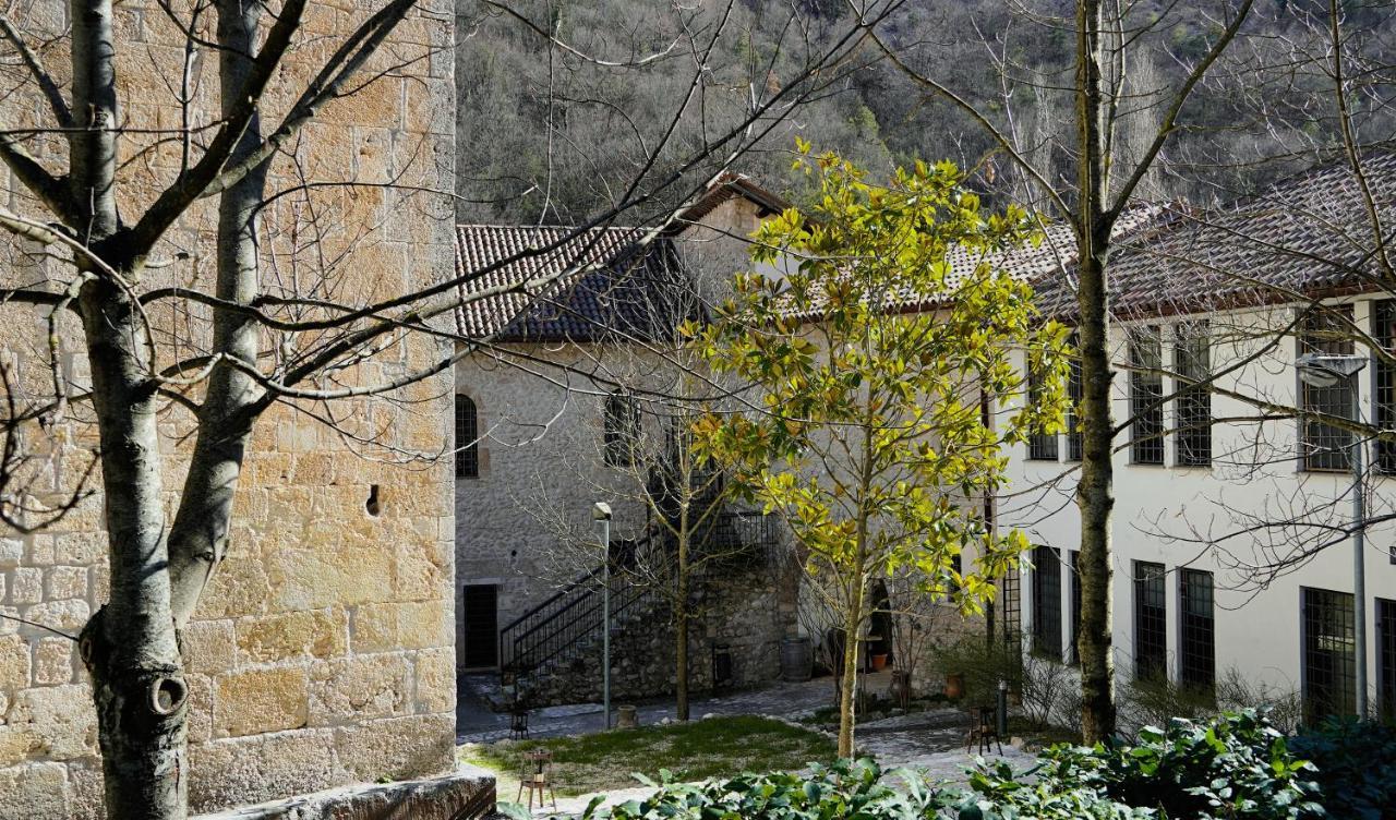 Abbazia Ss. Quirico E Giulitta Hotell Micigliano Eksteriør bilde